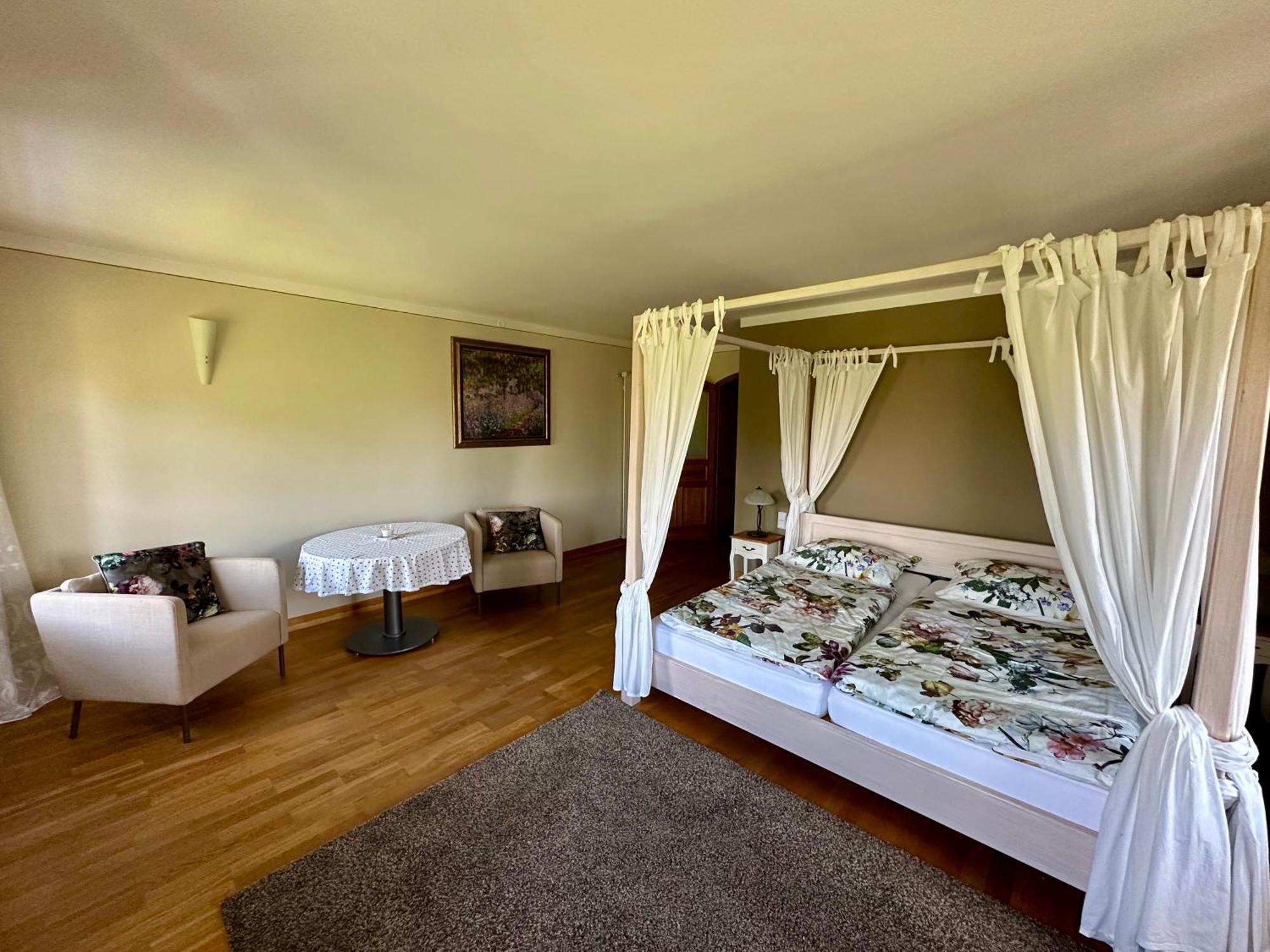 Apartman Zahradka Mirkovice Екстер'єр фото